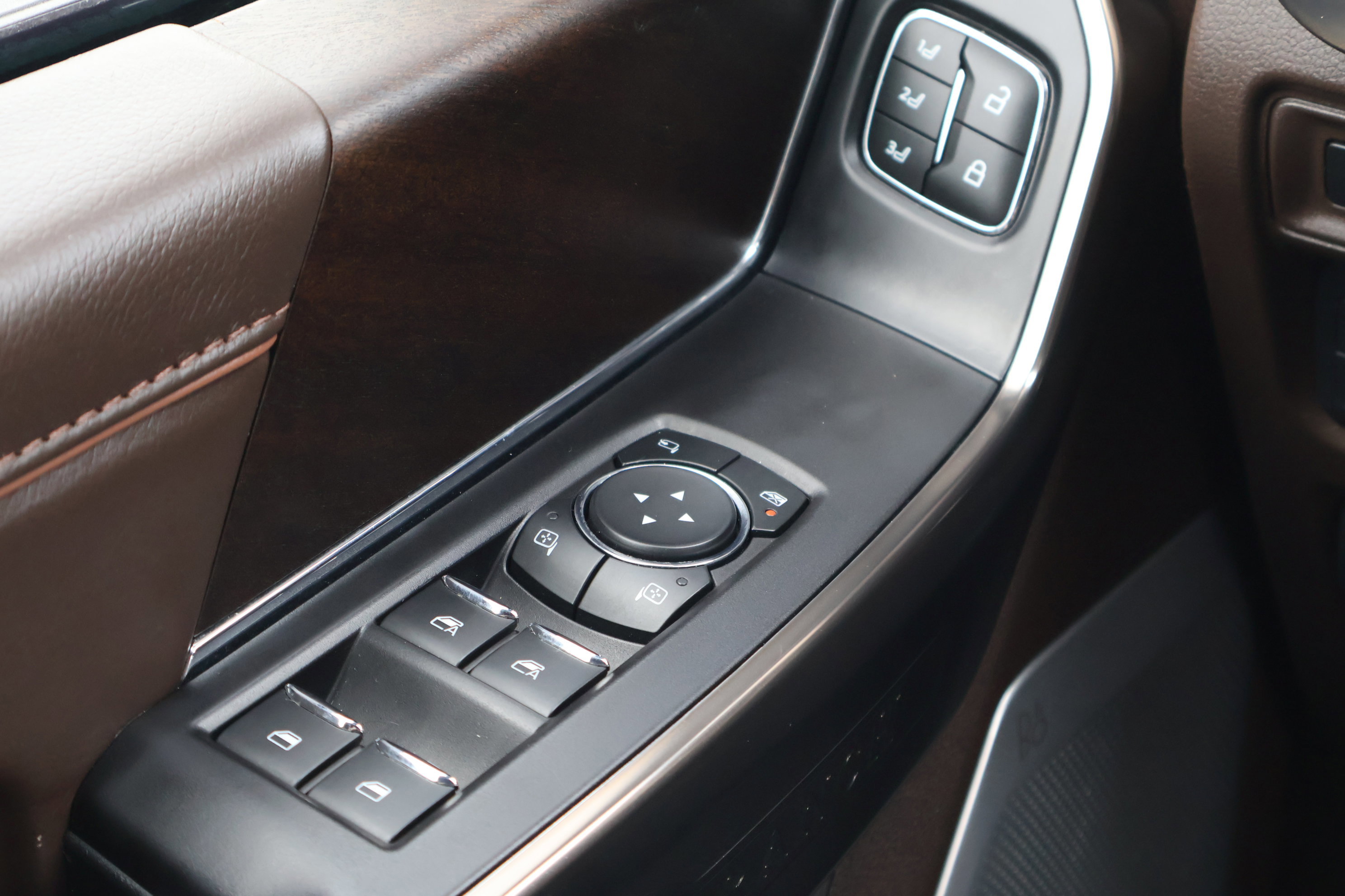 Certified 2022 Ford F150 King Ranch w/ Equipment Group 601A High image 16