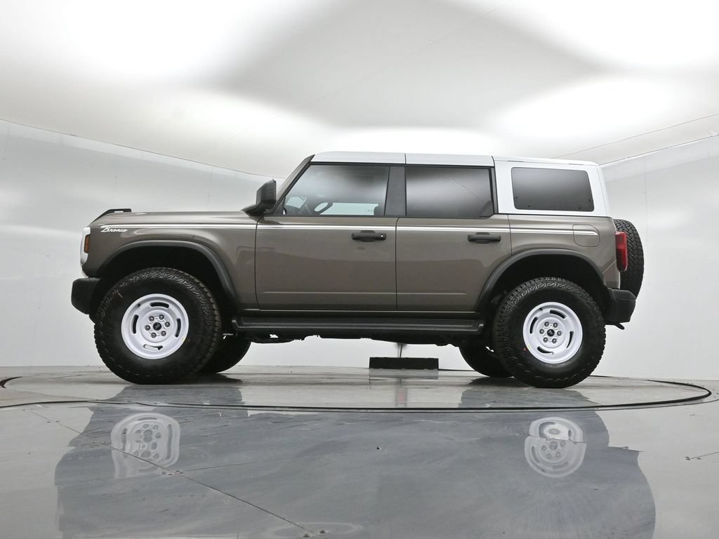 Certified 2026 Ford Bronco Heritage Edition AWD/4WD image 7