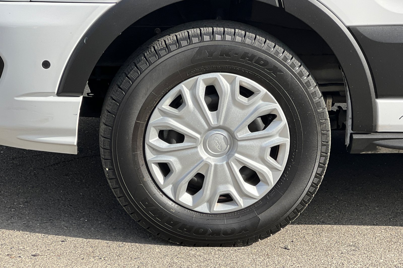 Certified 2024 Ford Transit 350 XLT RWD image 29