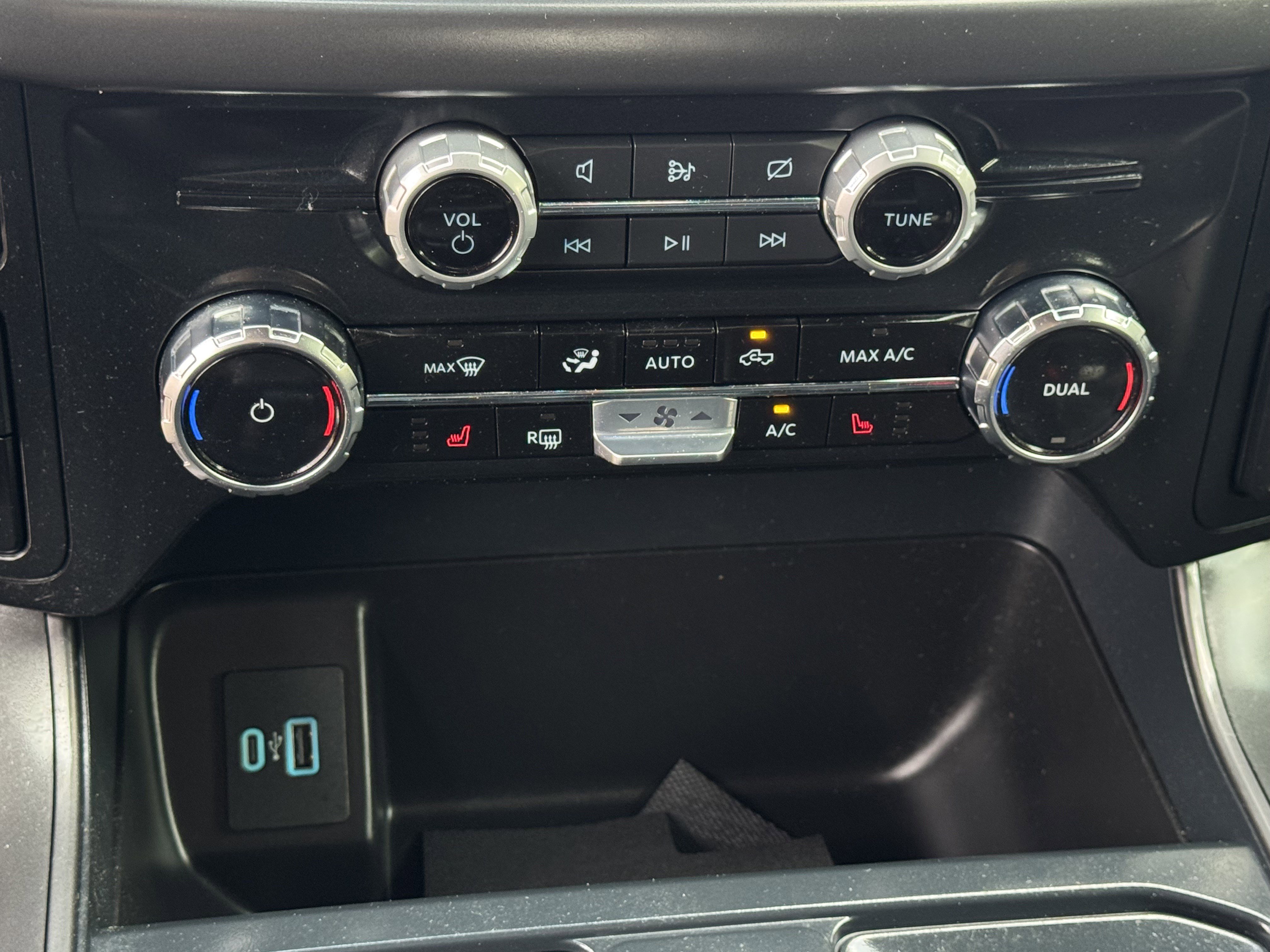 Certified 2024 Ford F150 XLT w/ Equipment Group 302A MID image 24