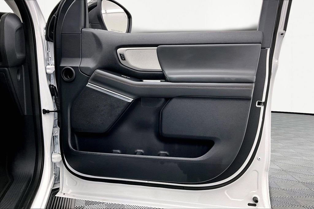 Certified 2025 Ford Expedition Max Active image 24