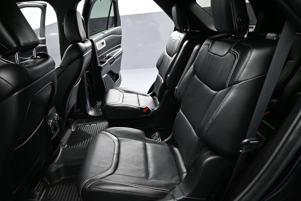 Certified 2020 Ford Explorer ST AWD/4WD image 19