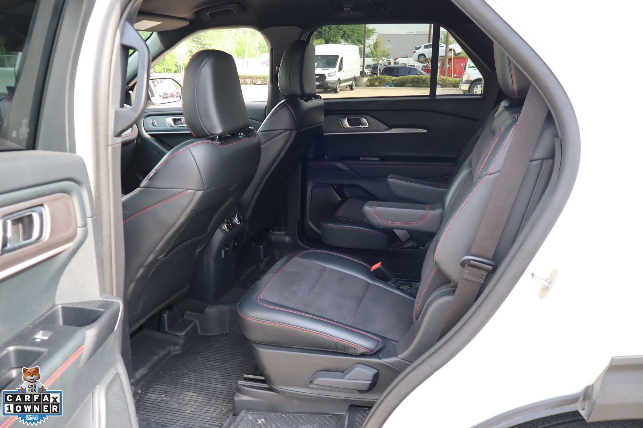 Certified 2025 Ford Explorer ST AWD/4WD image 23