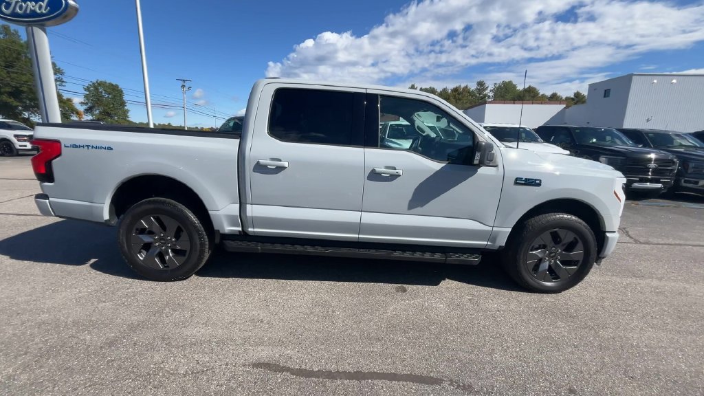 Certified 2024 Ford F150 Lightning Flash AWD/4WD image 20