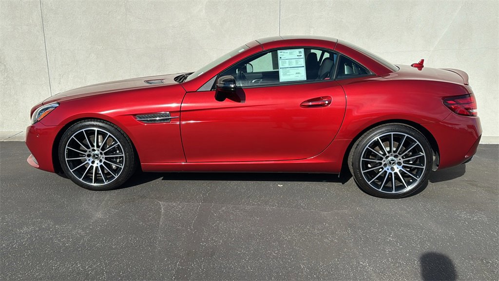 Used 2019 Mercedes-Benz SLC 300 image 4