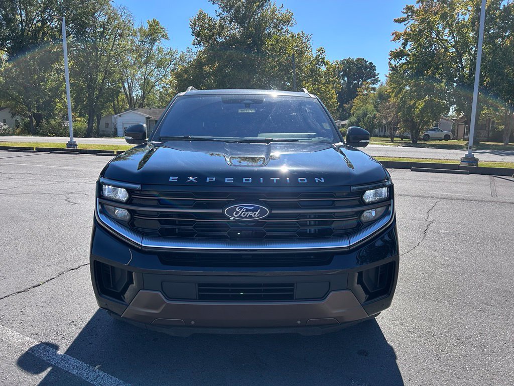Certified 2025 Ford Expedition King Ranch AWD/4WD image 2