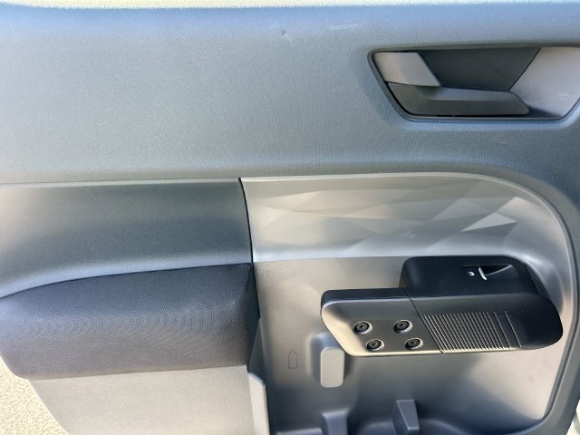 Certified 2023 Ford Maverick XL FWD image 17