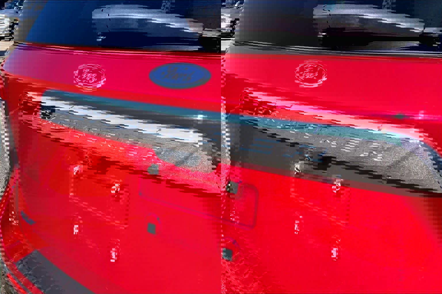 Certified 2021 Ford Explorer XLT w/ Equipment Group 202A image 26