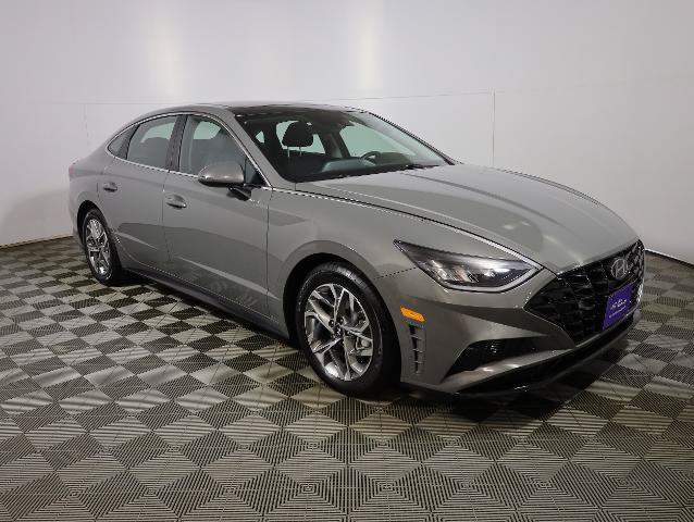 Used 2022 Hyundai Sonata SEL w/ Convenience Package FWD image 4