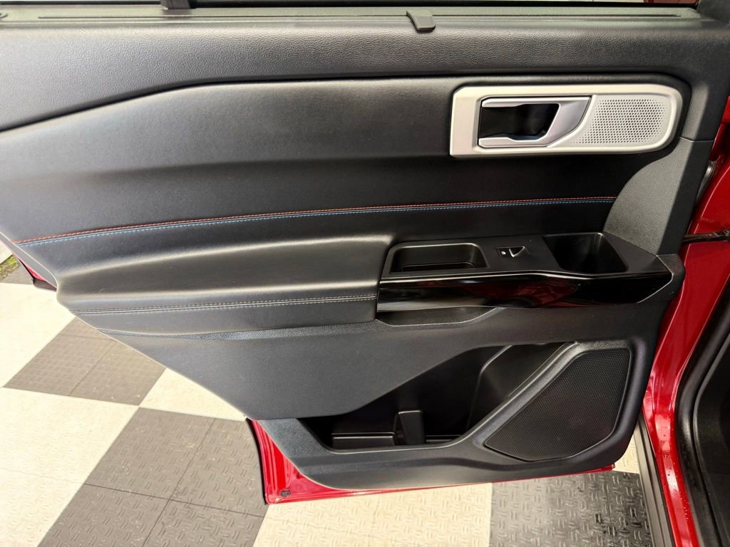 Certified 2023 Ford Explorer ST w/ Equipment Group 401A image 21