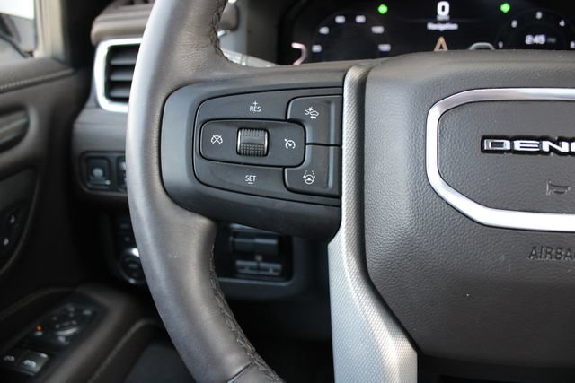 Used 2024 GMC Yukon Denali w/ Advanced Technology Package AWD/4WD image 13