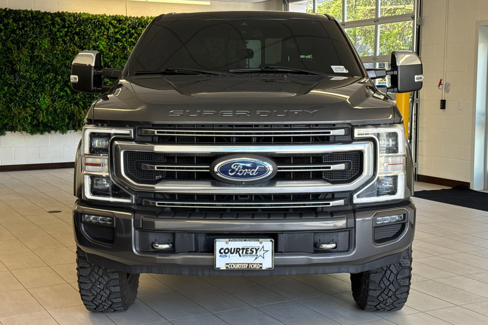 Certified 2020 Ford F250 Platinum w/ Tremor Off-Road Package AWD/4WD image 9