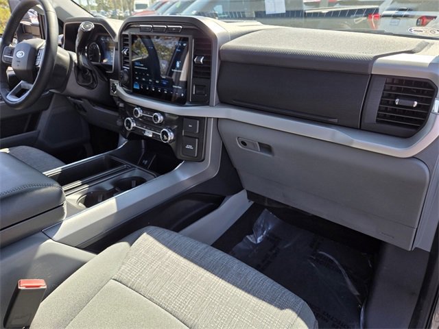 Certified 2022 Ford F150 XLT w/ Equipment Group 302A High image 16