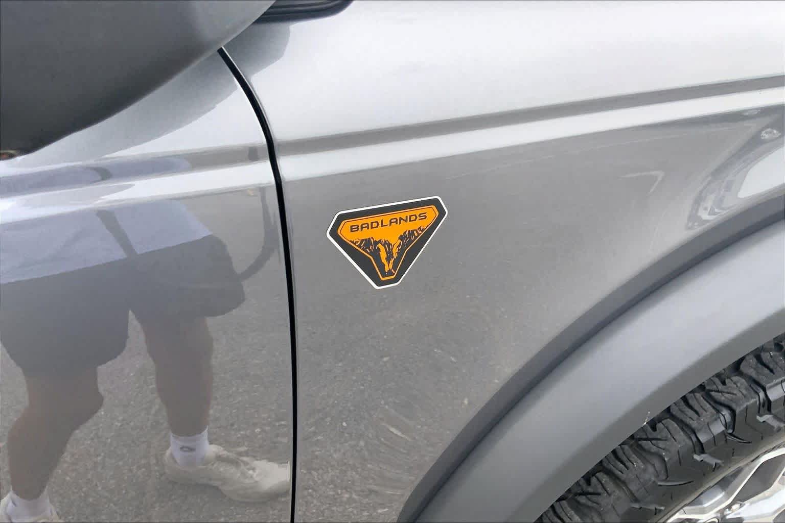 Certified 2025 Ford Bronco Badlands AWD/4WD image 10