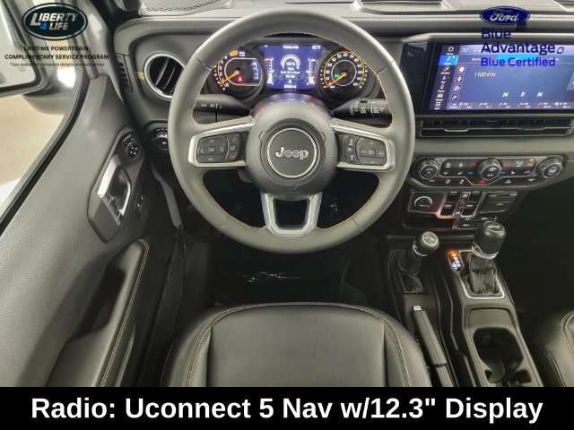 Used 2024 Jeep Wrangler Unlimited Sahara w/ Technology Group AWD/4WD image 25