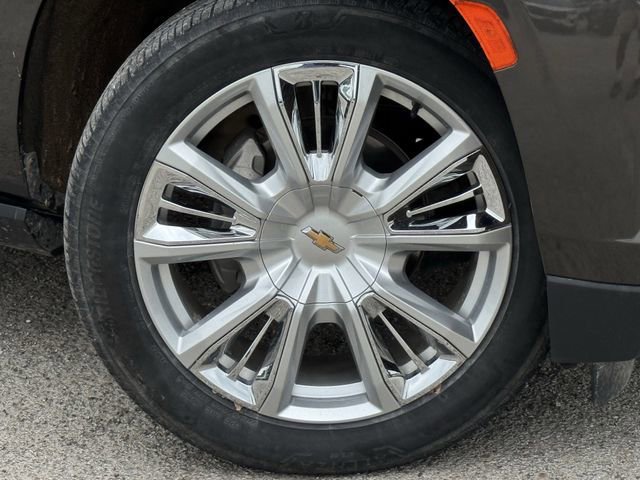 Used 2021 Chevrolet Tahoe High Country w/ Premium Package RWD image 37