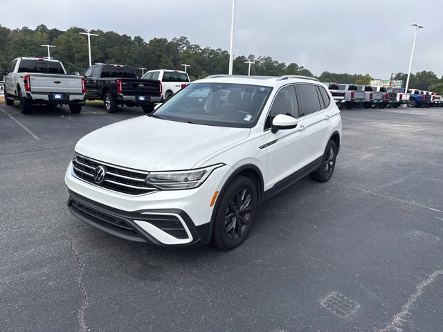 Used 2023 Volkswagen Tiguan SE FWD image 10