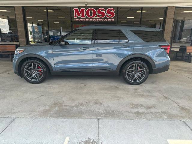 Certified 2026 Ford Explorer ST w/ Sun And Sound Package AWD/4WD image 7