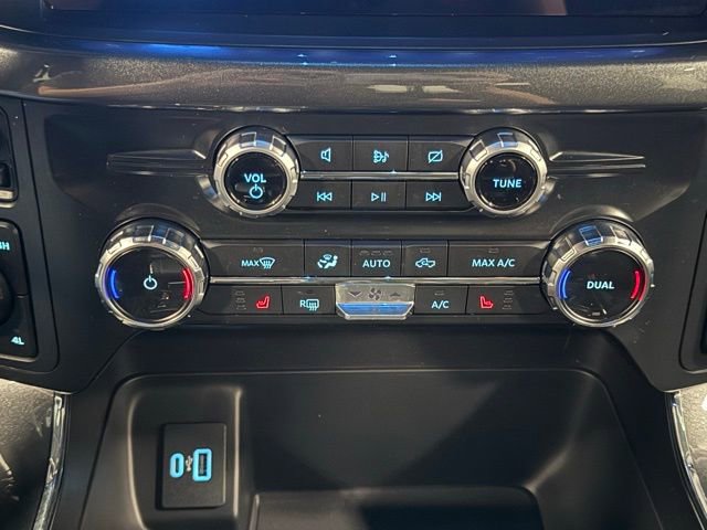 Certified 2022 Ford F150 XLT w/ Equipment Group 302A High image 24