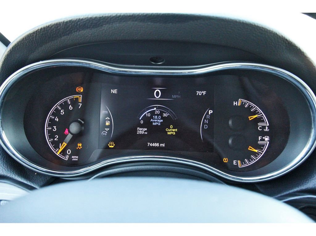 Used 2020 Jeep Grand Cherokee Laredo w/ 18" Wheel & 8.4" Radio Group image 18