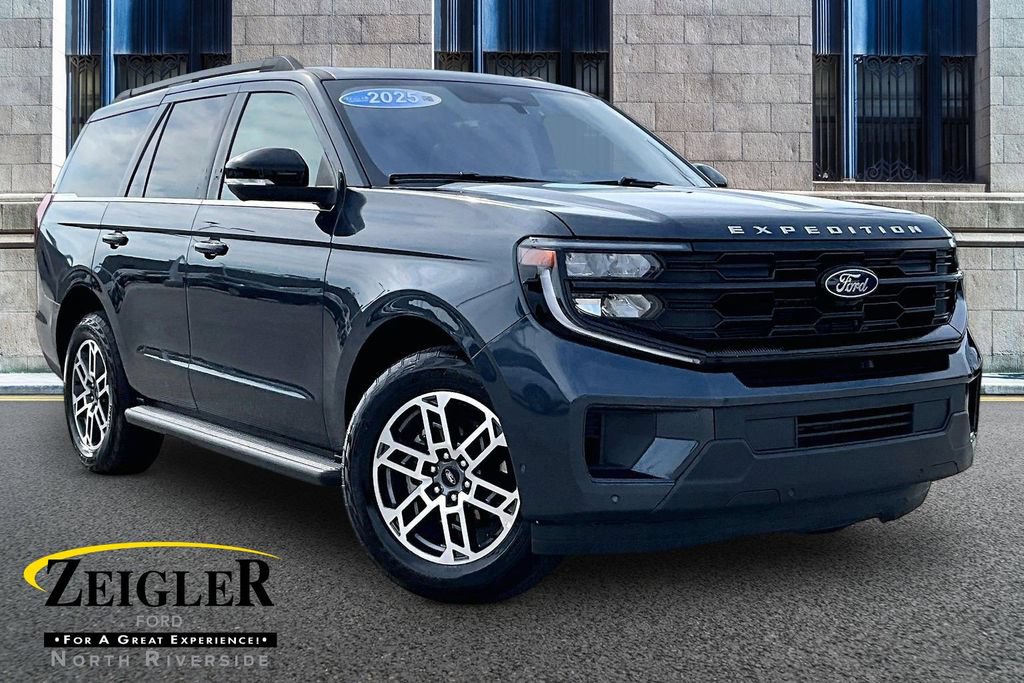 Certified 2025 Ford Expedition Active