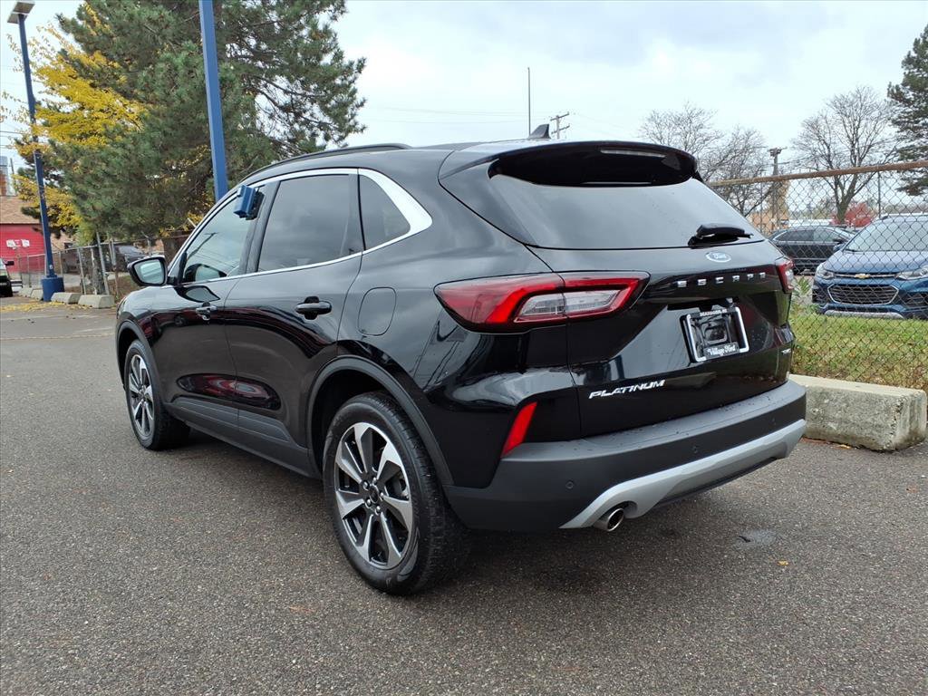 Certified 2023 Ford Escape Platinum image 4