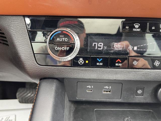Used 2022 Mitsubishi Outlander SEL AWD/4WD image 32