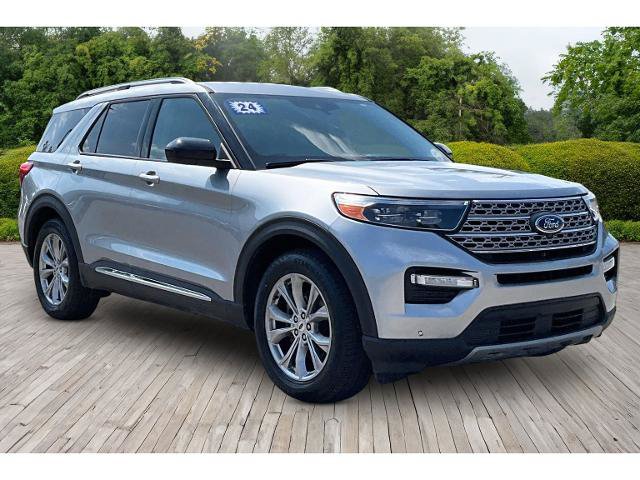 Certified 2024 Ford Explorer Limited RWD image 3