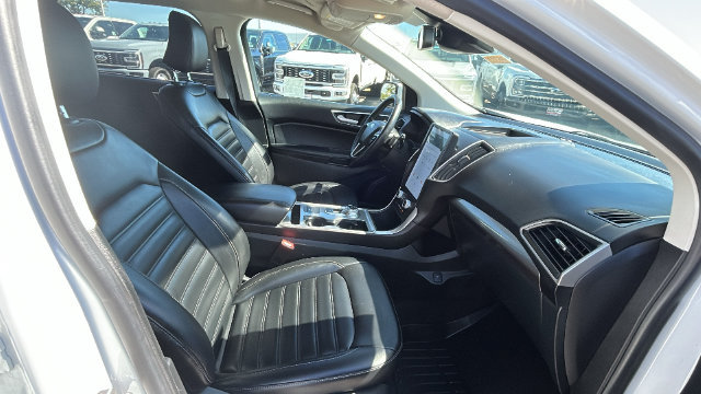 Certified 2024 Ford Edge SEL w/ Convenience Package AWD/4WD image 11