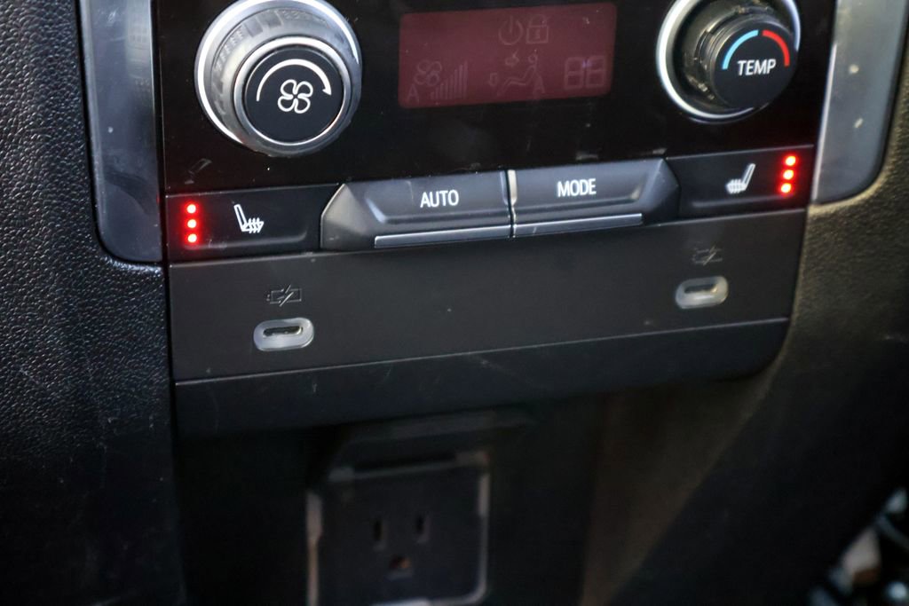 Used 2021 Chevrolet Tahoe High Country image 30