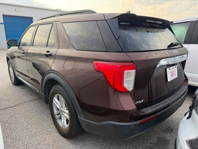 Certified 2020 Ford Explorer XLT w/ Equipment Group 202A RWD image 3