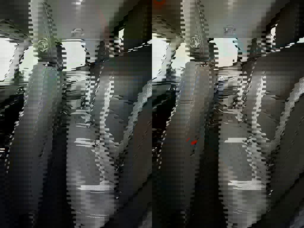 Used 2023 Chevrolet TrailBlazer LT w/ Convenience Package image 16