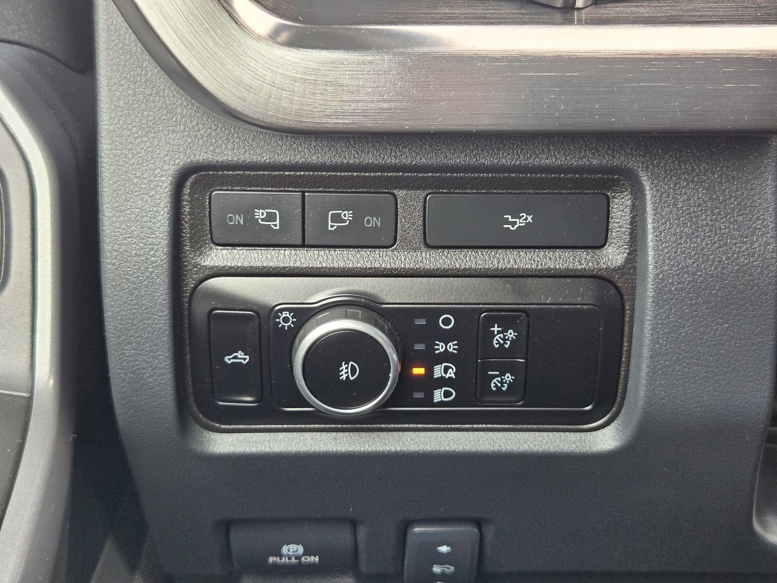 Certified 2024 Ford F250 Lariat w/ Chrome Package AWD/4WD image 24