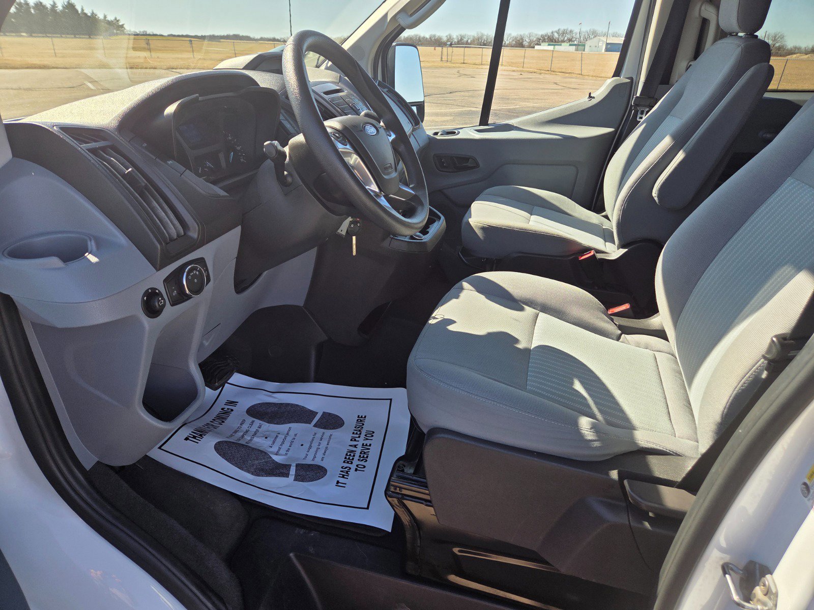 Certified 2018 Ford Transit 350 XLT image 8