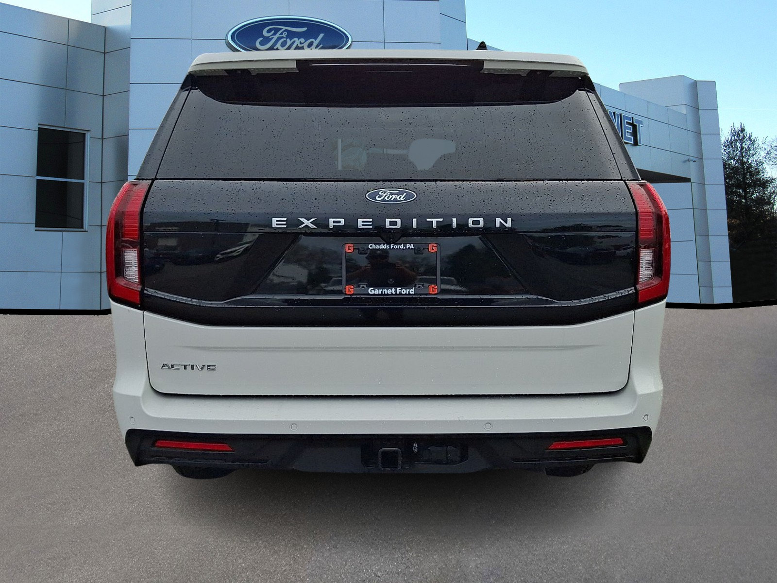 Certified 2025 Ford Expedition Active AWD/4WD image 7