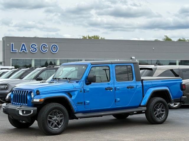 Used 2022 Jeep Gladiator Sport