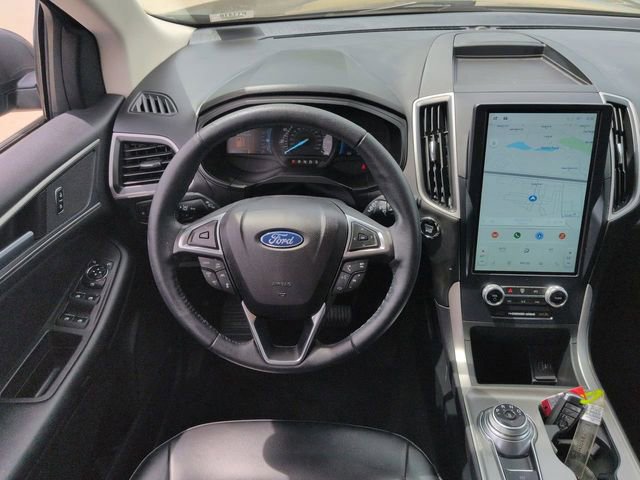 Certified 2024 Ford Edge SEL w/ Convenience Package AWD/4WD image 18