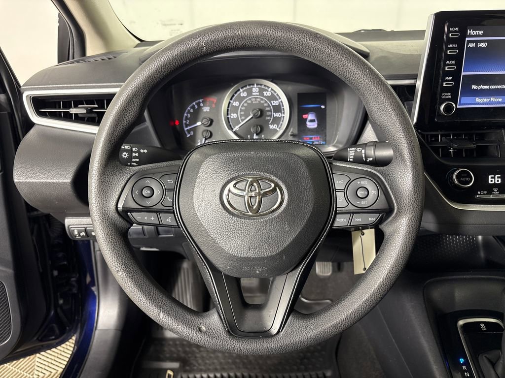 Used 2020 Toyota Corolla LE image 17