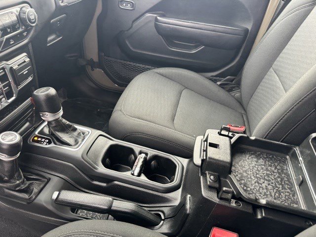 Used 2020 Jeep Gladiator Sport w/ Quick Order Package 24S image 19