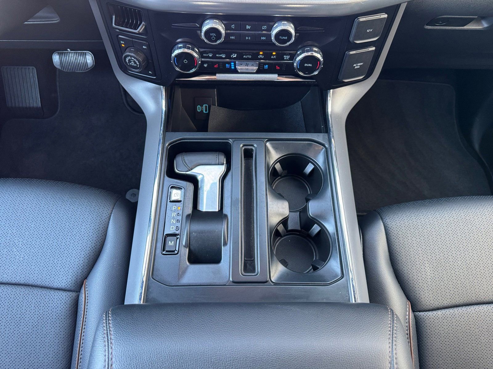 Certified 2024 Ford F150 Lariat AWD/4WD image 11