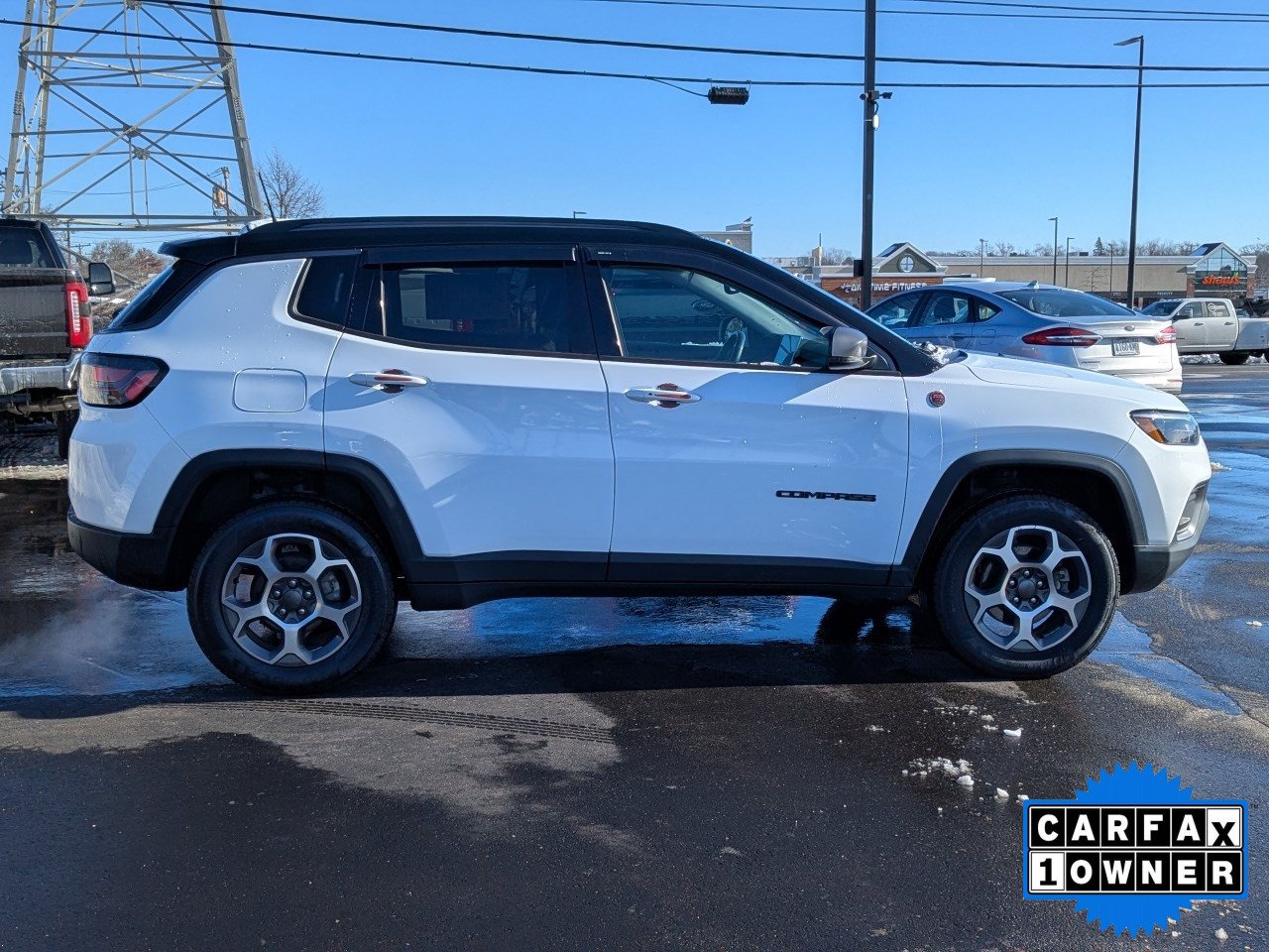 Used 2022 Jeep Compass Trailhawk w/ Trailhawk Elite Group image 3