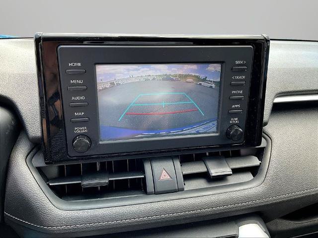 Used 2019 Toyota RAV4 LE w/ Carpet Mat Package AWD/4WD image 14