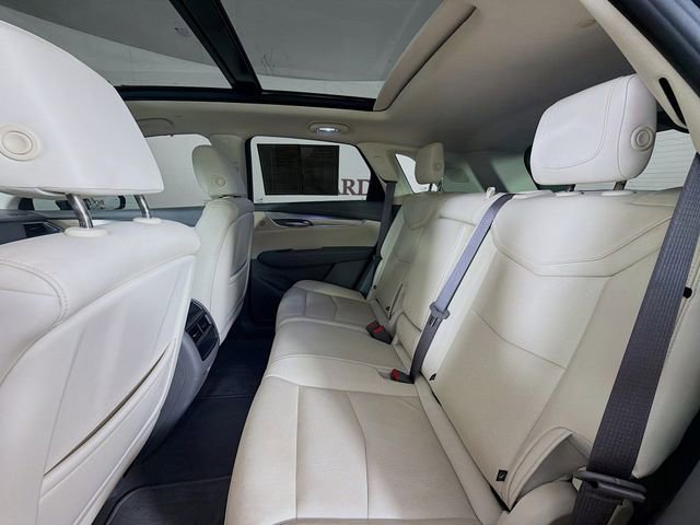 Used 2019 Cadillac XT5 Luxury image 30