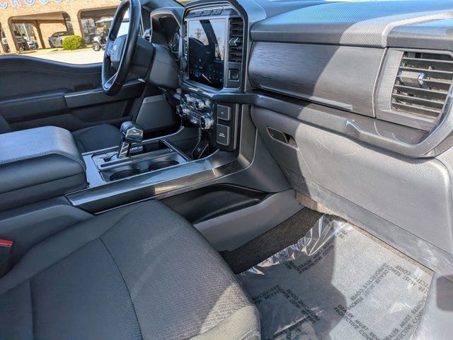 Certified 2022 Ford F150 XLT w/ Equipment Group 302A High image 37