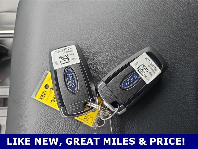 Certified 2025 Ford F150 Lightning Flash image 34