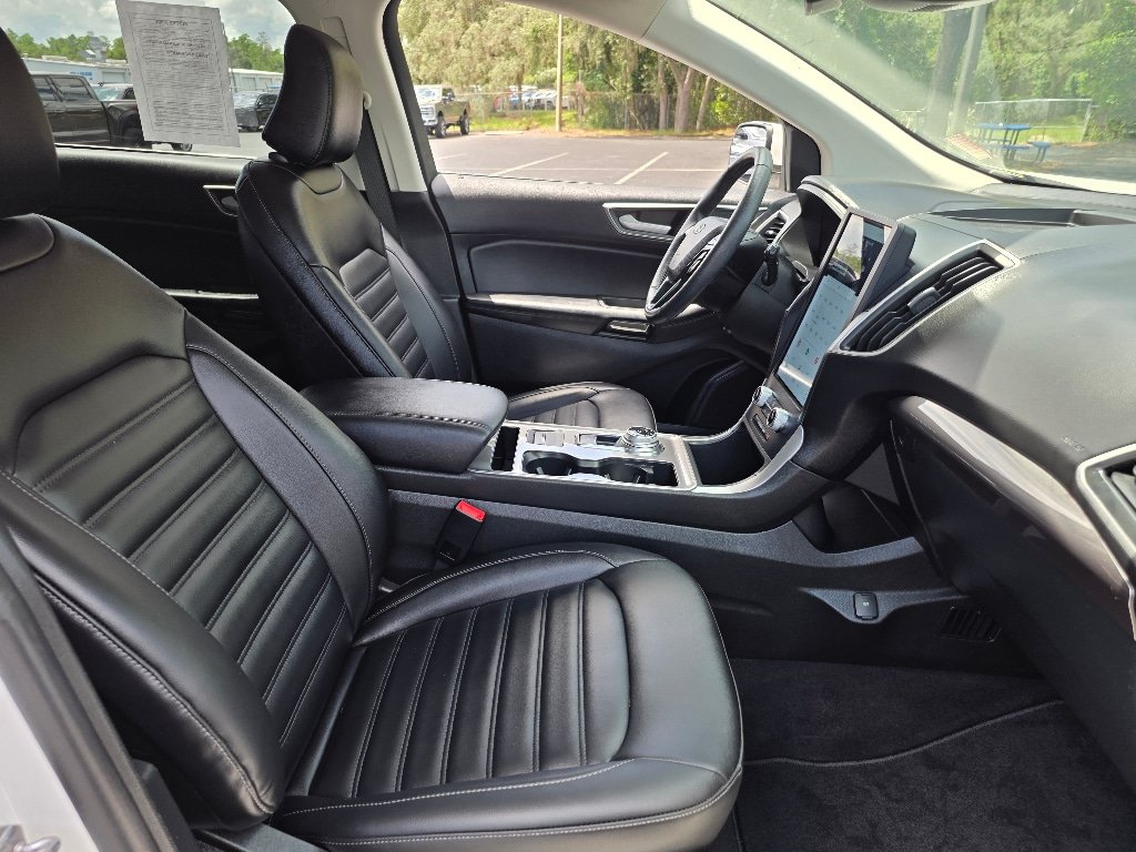Certified 2024 Ford Edge SEL w/ Convenience Package AWD/4WD image 15
