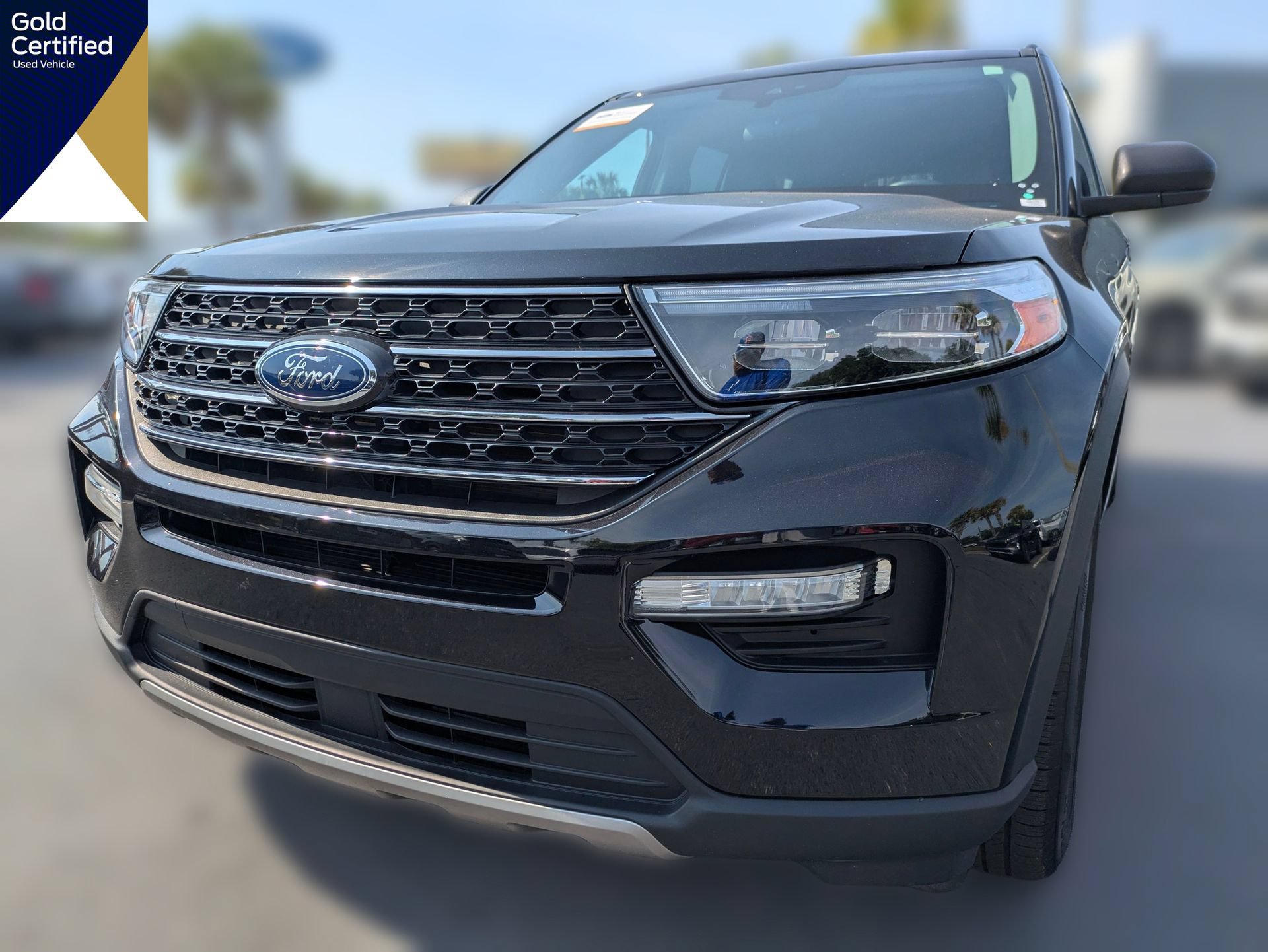 Certified 2023 Ford Explorer XLT w/ Equipment Group 202A AWD/4WD image 11