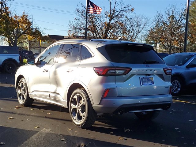 Certified 2023 Ford Escape ST-Line w/ Tech Pack #1 image 2