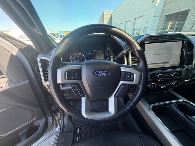 Certified 2022 Ford F350 Lariat w/ Tremor Off-Road Package AWD/4WD image 9