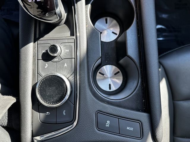 Used 2023 Cadillac XT6 Premium Luxury w/ Technology Package image 26